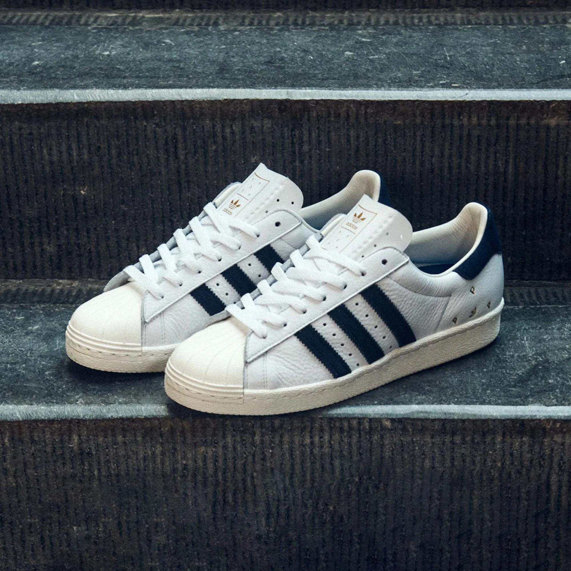 Adidas - Pop Trading Company Superstar Shoes IE3408 [WHITE/NAVY]