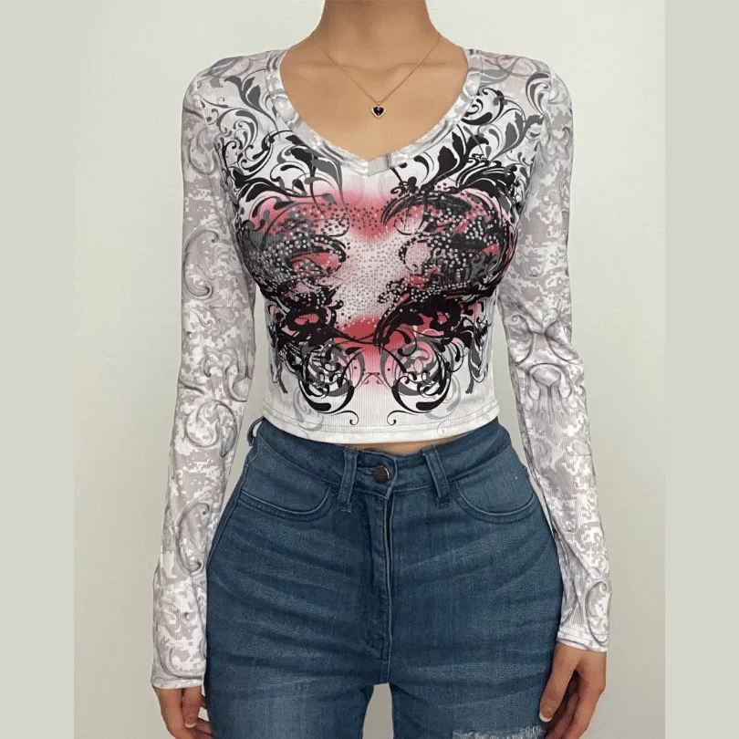 BerryBetty - Abstract contrast long sleeve round neck crop top