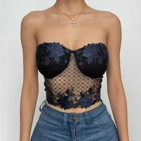 BerryBetty - Backless contrast lace embroidery tube crop top