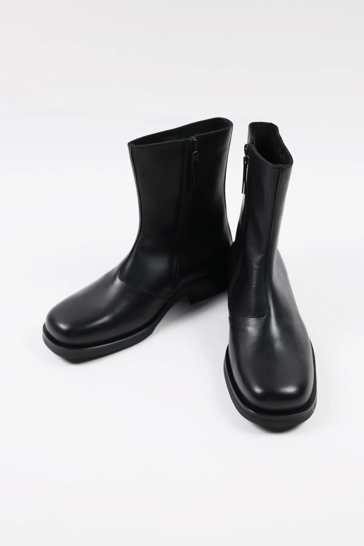 Camion Boots - Black Leather