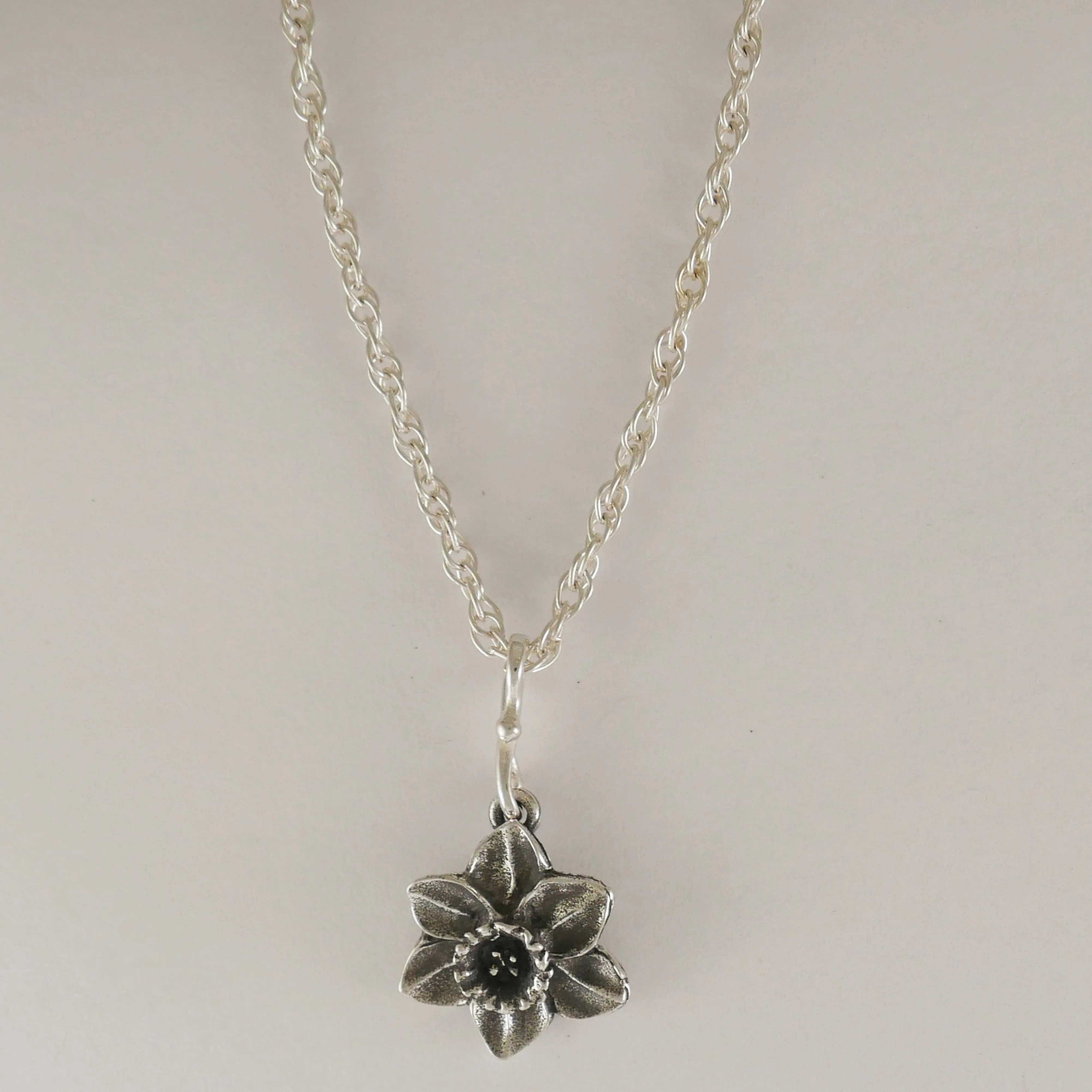 Daffodil Flower Charm